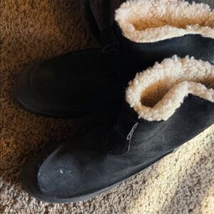 Men’s Manitoba Mukluks size 8